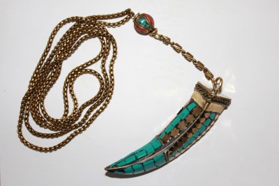 Turquoise Tibetan Tusk Halsband